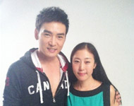 高洁与焦恩俊合影